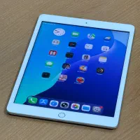 iPad (8th generation) 2020|تبلت|شیراز, مبعث|دیوار