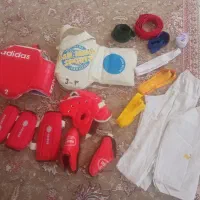 لباس و لوازم مبارزه