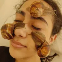 تزریقات و بخیه زدن در منزل خودتان پذیرفته میشود|خدمات آرایشگری و زیبایی|هامون, |دیوار