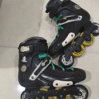 اسکیت سالم برند سایز ۴۴ + تجهیزات رایگان