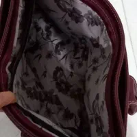 کیف|کیف، کفش، کمربند|نهاوند, |دیوار