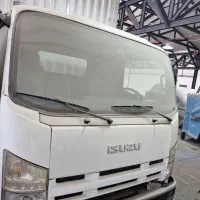 ایسوزو ۸ تن مدل p700