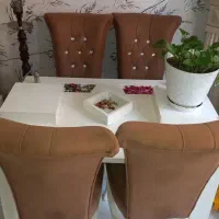 میز نهار  خوری