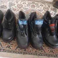 کفش کار ولباس کار