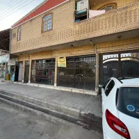 دو باب مغازه بر بلوار اصلی مکی آباد