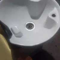 سرشور ارایشگاه