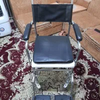 ویلچر مرغوب حمام اکبند