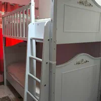 تختخواب ۲ طبقه