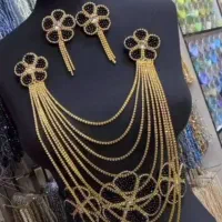 سخمه|لباس|صحنه, |دیوار