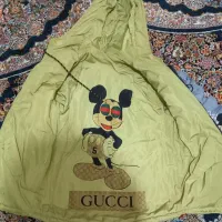 کاپشن|لباس|اندیشه, اندیشه فاز ۱|دیوار