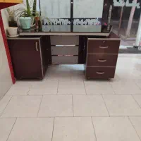 میز مدیریتی|دفتر کار|رباط‌کریم, رباط‌کریم|دیوار