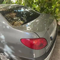 پژو ۲۰۶ صندوقدار V8 نوک مدادی ۹۸ بی رنگ|خودرو سواری و وانت|تهران, باغ فیض|دیوار