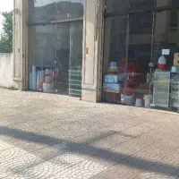 مغازه 300 متری انقلاب بر اصلی دو نبش