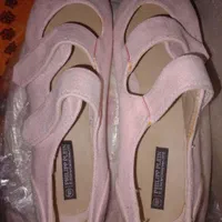 کفش|کیف، کفش، کمربند|نجفآباد, کهریزسنگ|دیوار