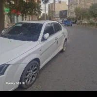 دنا ۶ دنده توربو با ساندروف ۴۰۲