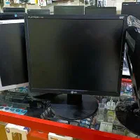 انواع مانیتور و هارد دوربین مداربسته و کامپیوتر|قطعات و لوازم جانبی رایانه|هفدر, |دیوار