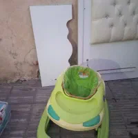 روروئک و کالسکه دوقلو