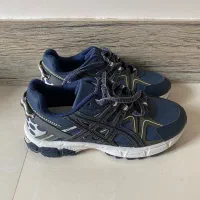 کتونی کاملا نو سایز ۴۰