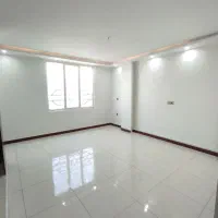 60متر-رو-به-نما-پارکینگ-اختصاصی-غرق-نور
