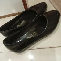 کفش ورنی ساده