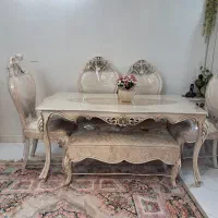 میز ناهارخوری