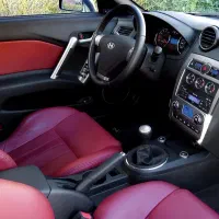 هیوندای کوپه داخل مارون مشابه صفرHyundai Coupe FX