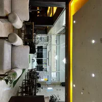 صندوق دار خانم