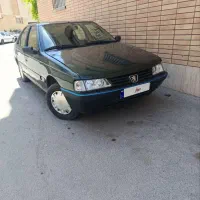 پژو 2000