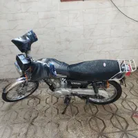 موتور مدل ۸۲ بسیار تمیز وسالم مدارک تکمیل