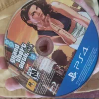 دیسک اصلی جی تی v قابل اجرا در PS 4  و ps5