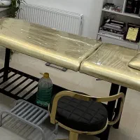 تخت|آرایشگاه و سالنهای زیبایی|گلبهار, شهر جدید گلبهار|دیوار