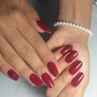 کاشت ناخن ۲۰۰