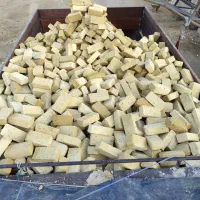 حمل بار و آجر