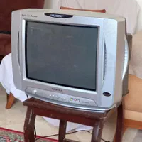 تلویزیون سام سونگ مدل گلدن آی