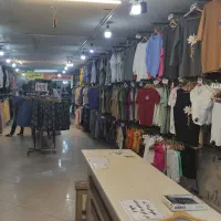 فروشنده خانم