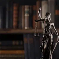 وکیل دادگستری در امور حقوقی و کیفری