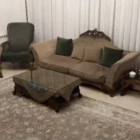 مبل راحتی ۷ نفره  به همراه‌ میز غذاخوری