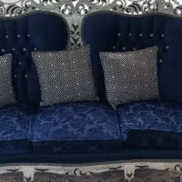 مبل ۷ نفره همراه میز عسلی کاملا نو استفاده نشده