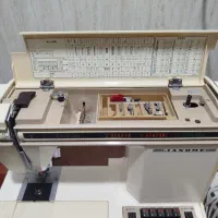 چرخ خیاطی ژانومه|چرخ خیاطی و ریسندگی|اهواز, کوی باهنر|دیوار