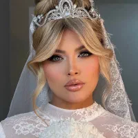 میکاپ و شینیون در منزل شما