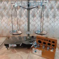 ترازو وسنگ ترازو طلافروشی زرگری عتیقه ۸۰ساله