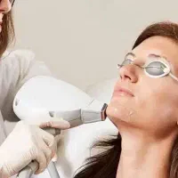 کیلینیک زیبایی