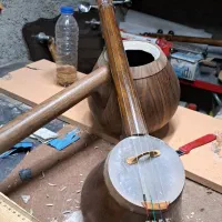 کمانچه پشت باز|سازهای سنتی|خرم‌آباد, |دیوار