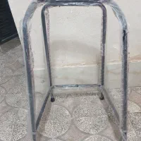 واکر و زانو بند پا