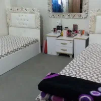 دو عدد تخت یک نفره