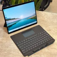 سورفیس پرو ۹ با قلم و کیبورد i5 تاچ 120Hz باتری ۲۳|رایانه همراه|تهران, میدان ولیعصر|دیوار