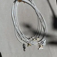 زیورآلات و اکسسوری دستساز