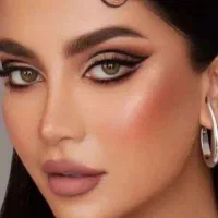 ناخنکار مژهکار بافت ابرو تمام خدمات زیبایی سالن
