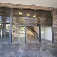 فرصت خاص اجاره مغازه مختص برنددر چنچنه باسقف بلند