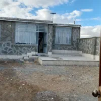 خانه در زنده رود فریدن گنجه